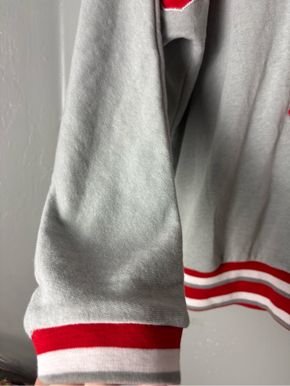 PINK Victoria's Secret Gray Crewneck Sweatshirt with Red Lettering S OVERSIZED - Picture 11 of 13